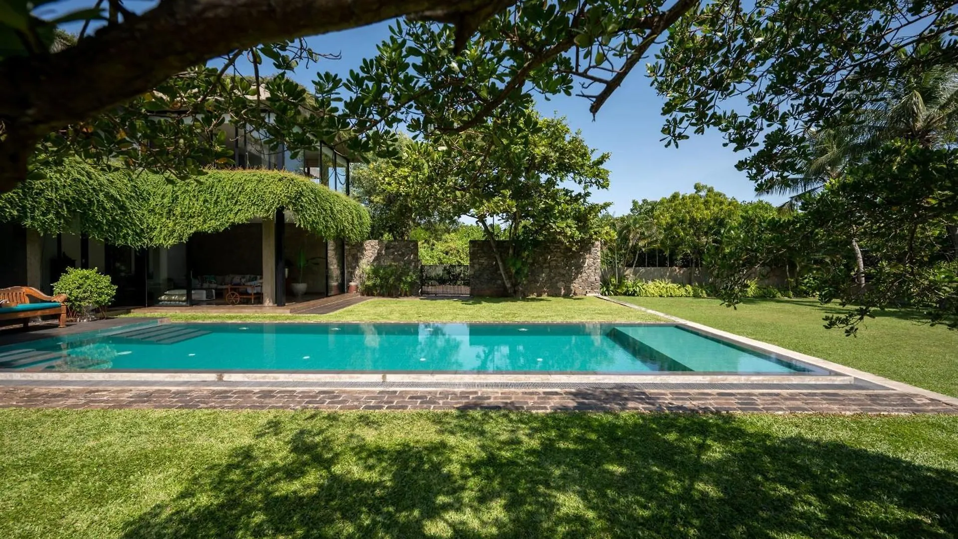 Villa Tranquil Waters Negombo 0*,  Šrí Lanka