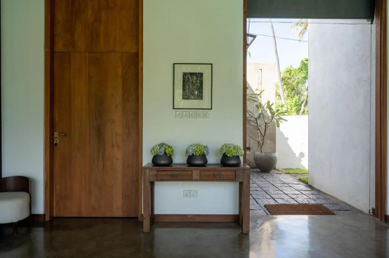 Villa Tranquil Waters Негомбо Шри-Ланка