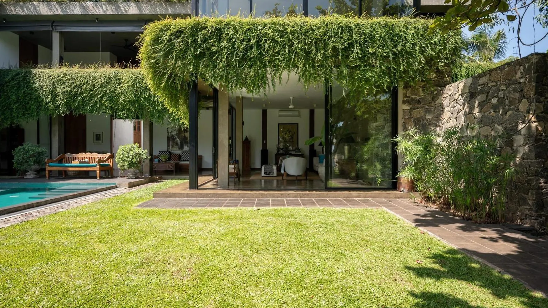 Villa Tranquil Waters Негомбо Шри-Ланка